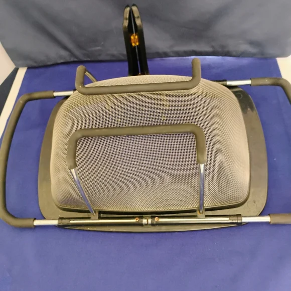 KitchenAid Expandable Colander - Picture 5 of 8